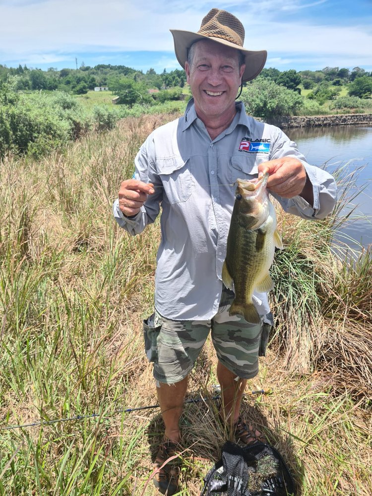 Fishing day, 7 to 8 people